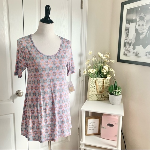 LuLaRoe Perfect T - Printed Top - Picture 2 of 11